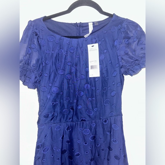 NWT Elegant Navy Blue Dress with Polka Dots size petite small - Picture 2 of 10
